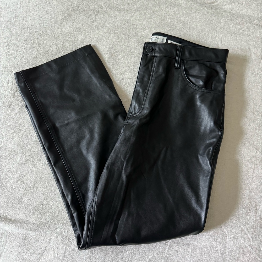 Abercrombie 90’s High-Rise Leather pants